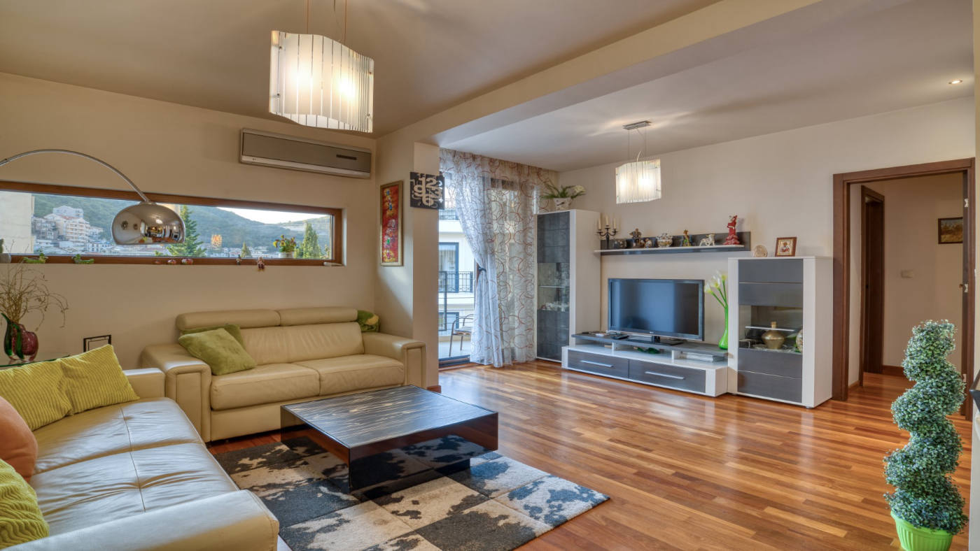 Квартира, 840 м², 340 000$ — FAKTOR